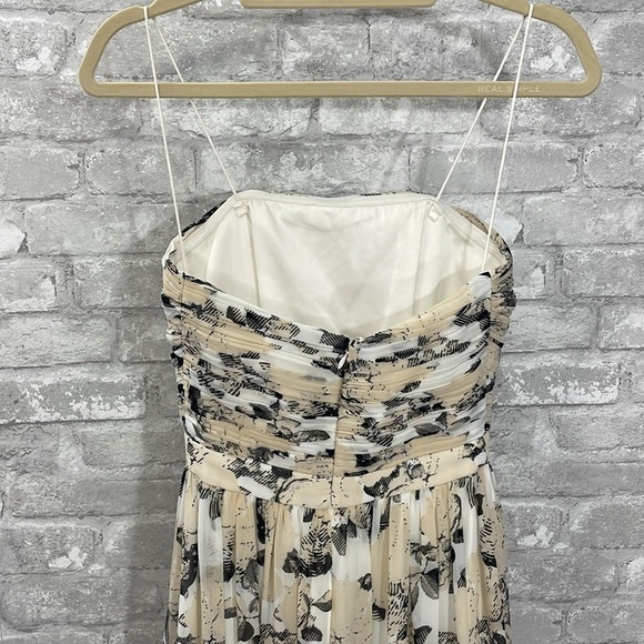 ERIN by Erin Fetherson Isabelle Print Chiffon
Dress - Picture 8 of 9